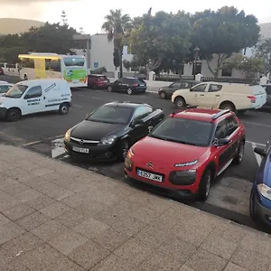 https://estudio-perenqun.in-canary-islands.com